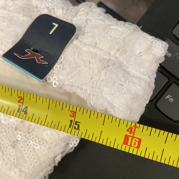 HOLLISTER - NWT - skirt: white sequin overlay mini w elastic waist & lining - L - Picture 7 of 16